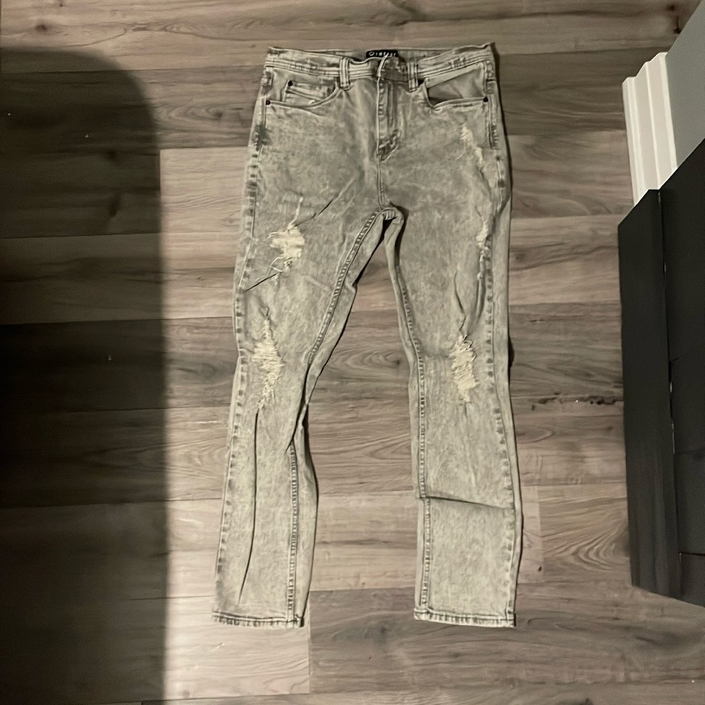 Silver ripped empire jeans size 33 US. Hardly worn, great condition